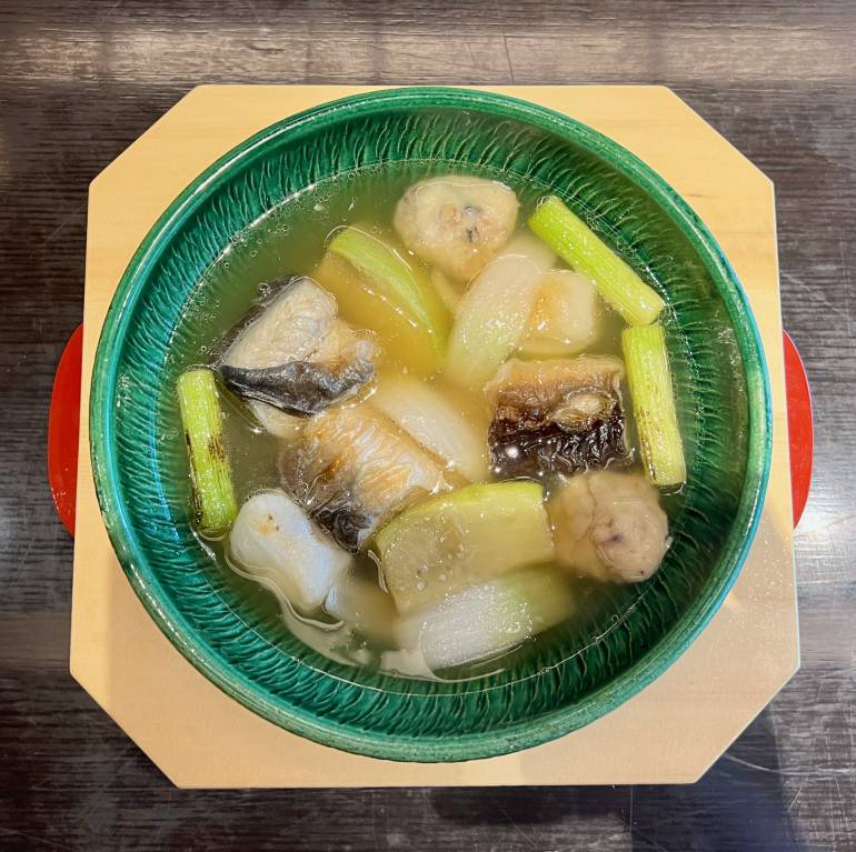 Simmered eel and leeks